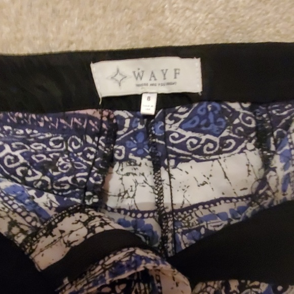 Dressy silky feeling shorts - Picture 2 of 3